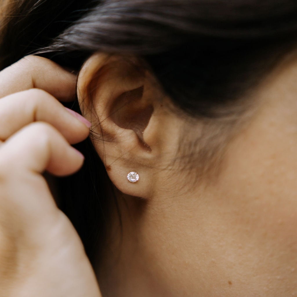 Dewdrop Stud Earrings